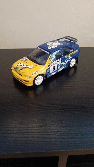 Ford Escort RS Coswort 1:18