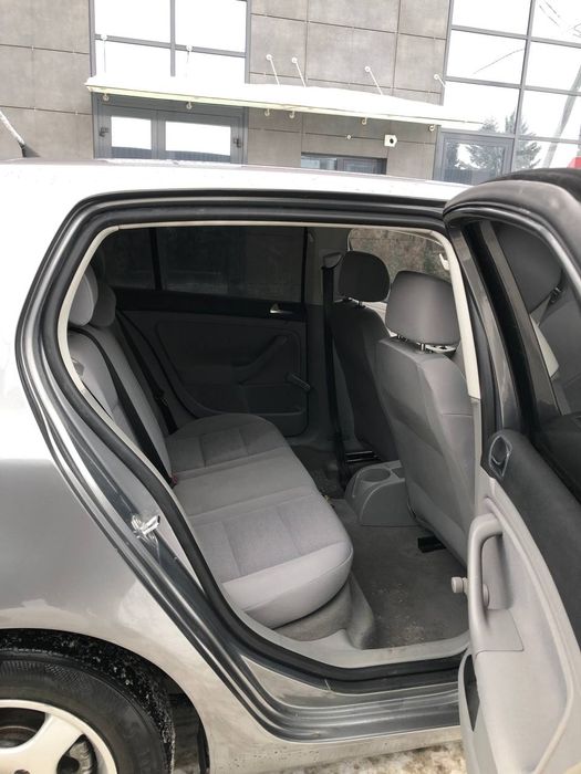 Продам гольфік 5