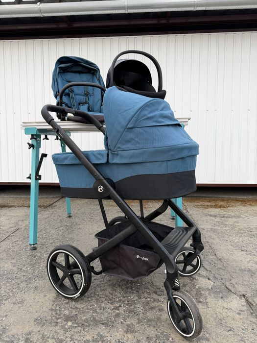 Продам універсальний візок 3в1 Cybex