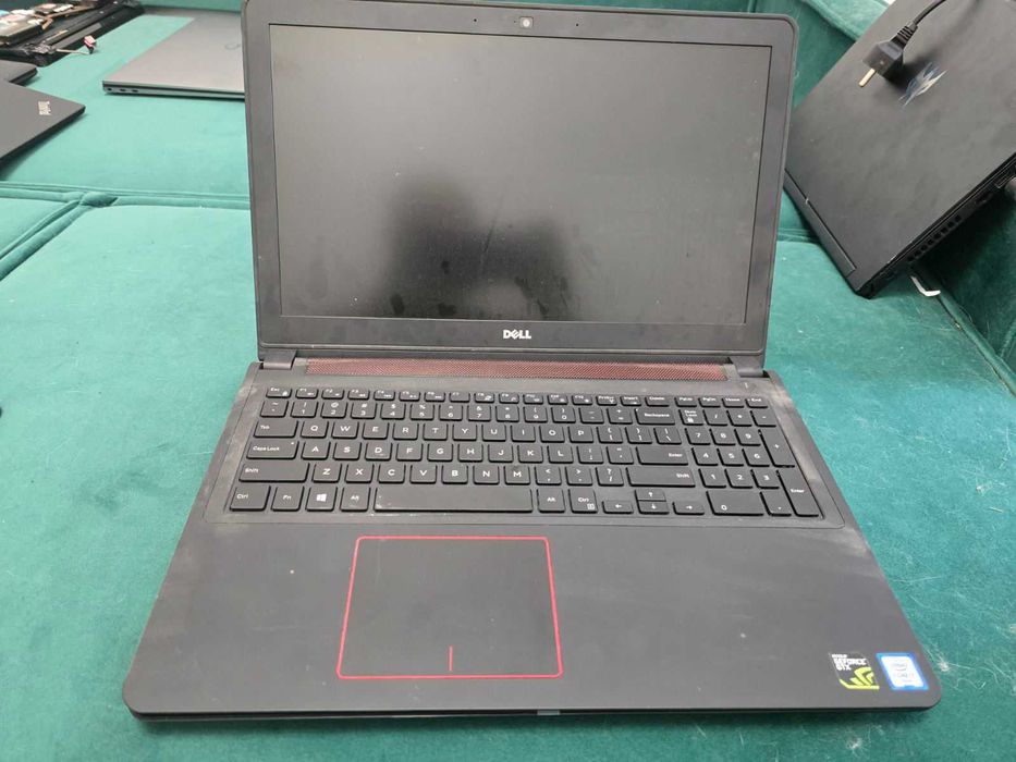 Inspiron 15 Gaming 5577 запчастини