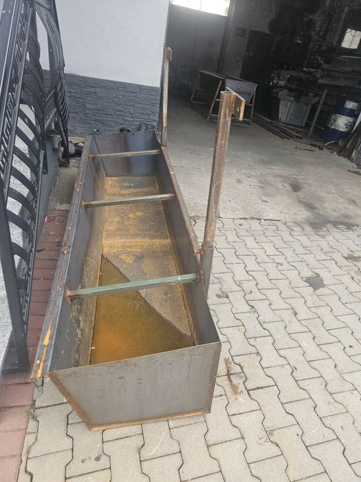 Koryto dla bydła