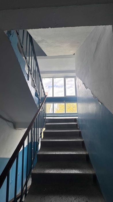 Продается 1 комн. квартира по ул. Лобановского в кирпичном доме