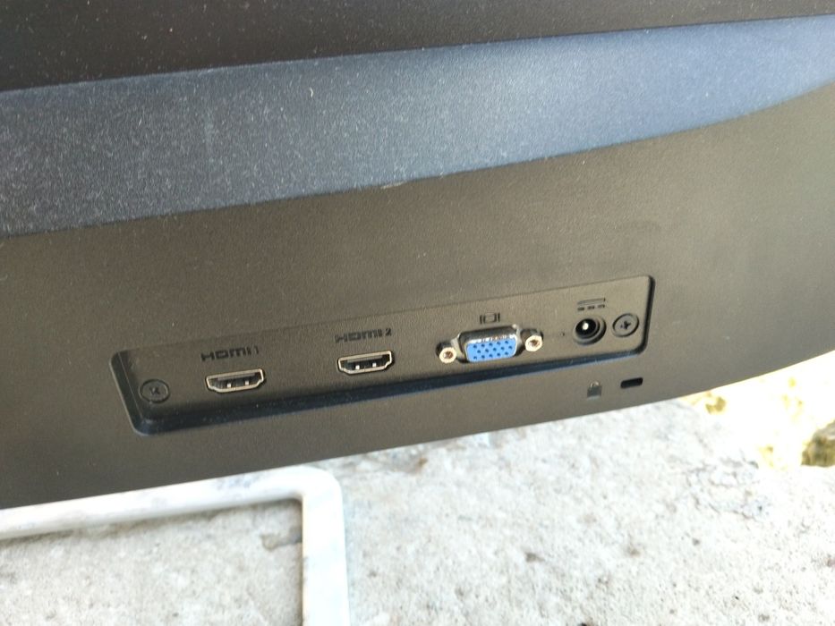 Monitor marca HP ano 24