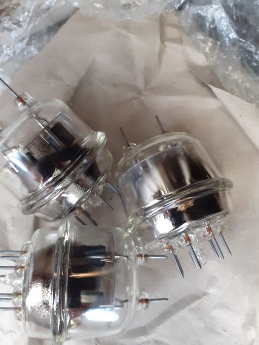 Радиолампа Гу 32 новая,есть и много других. При встрече или олх достав ...