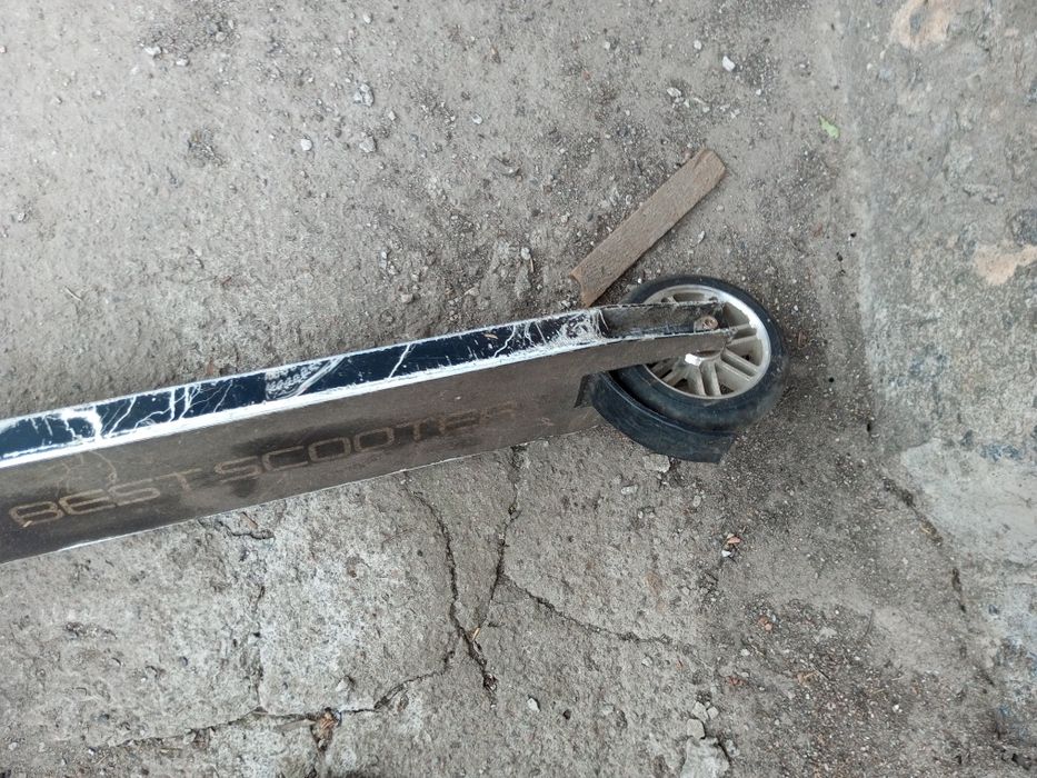 Продам Самокат-трюковий