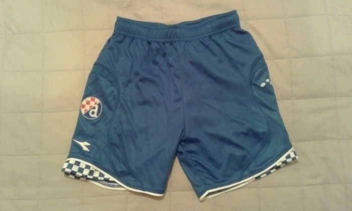 НОВЫЙ спортивный комплект шорты футболка DIADORA для мальчика, р. 98