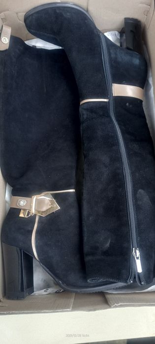 Сапоги замшевые Vera Gomma.