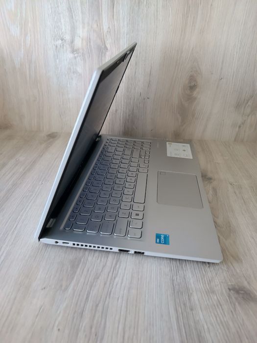 Ноутбук ASUS VivoBook Intel 4.1Ghz 12GB SSD 256GB Отличное Состояние