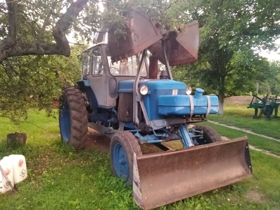 Продам, ЮМЗ 6л,ПЄ ,0.8
