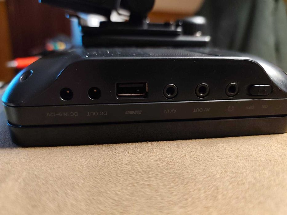 Leitor DVD portátil Voyager Auto