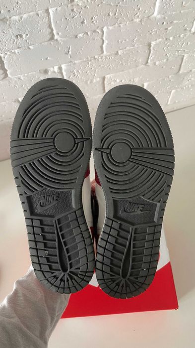 NIKE Air Jordan 1 Mid (GS) Chicago 6Y 24 cm