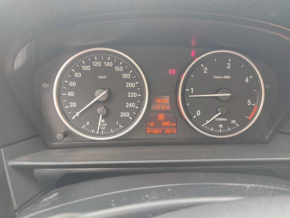 BMW 520 D caixa automática - com muito para andar