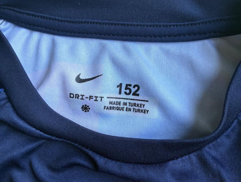 Oryginalna koszulka NIKE FC Barcelona LEWANDOWSKI - Rozmiar 152