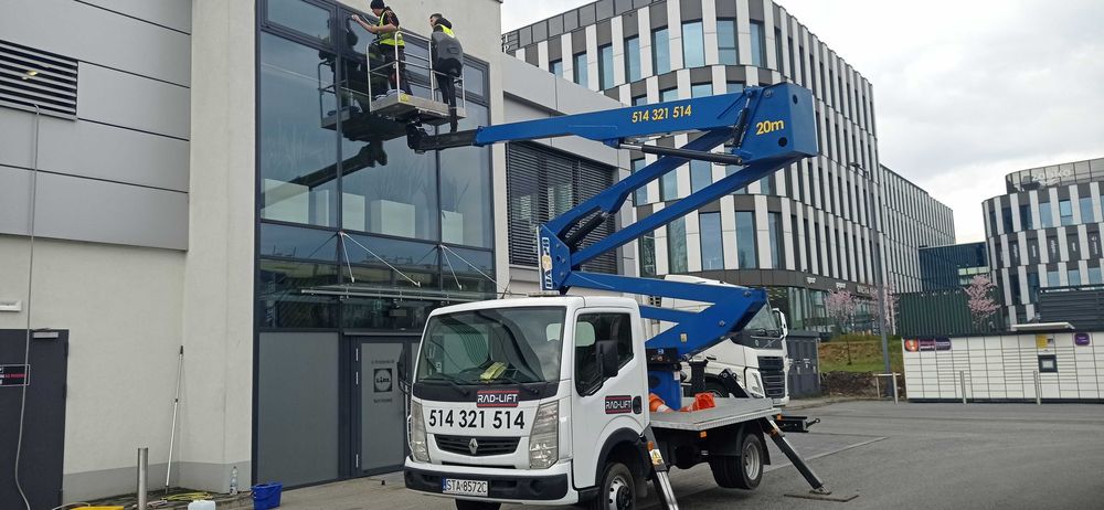 Wynajem zwyżki, podnośnik koszowy 20,21,27m Katowice