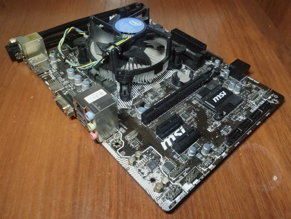MSI B150M PRO-VH(сокет 1151v1) + Core i5-6500 3.2GHz + кулер