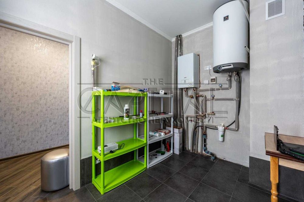 Продажа 2-этажного дома, с. Пуховка, Броварской р-н.