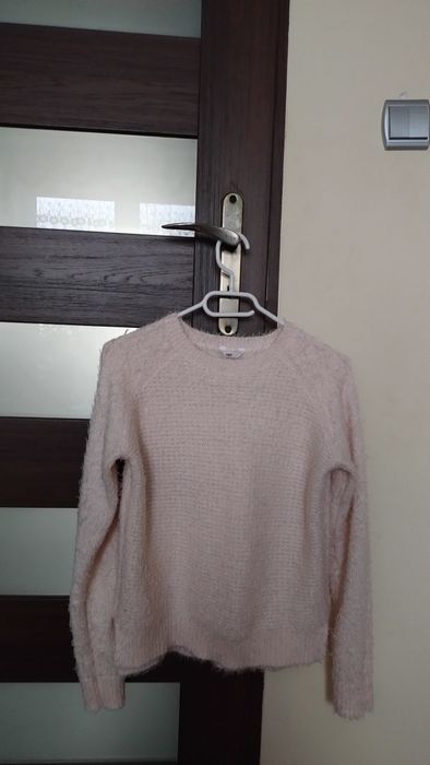 Sweterek damski.
