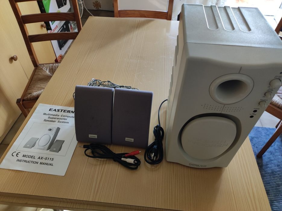 Colunas + subwoofer Eastern