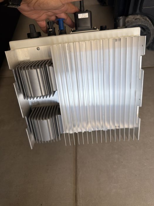 Inversor Solar Deye SUN-4K-G 4kW Monofásico – A Funcionar