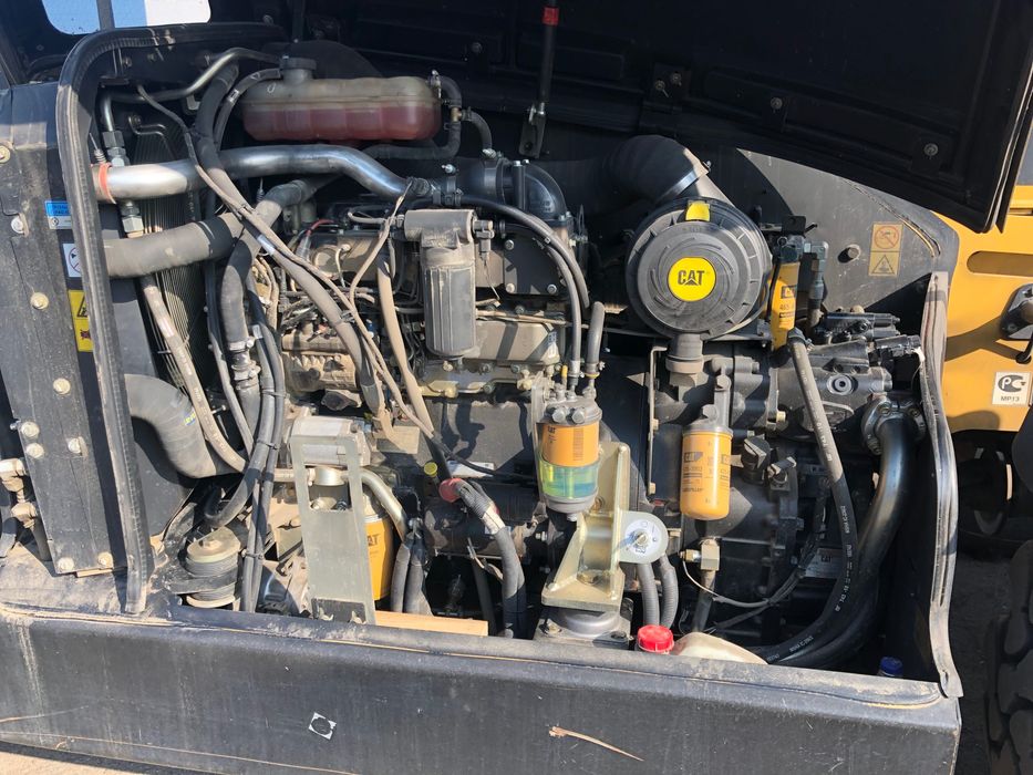 Caterpillar TH 407 C