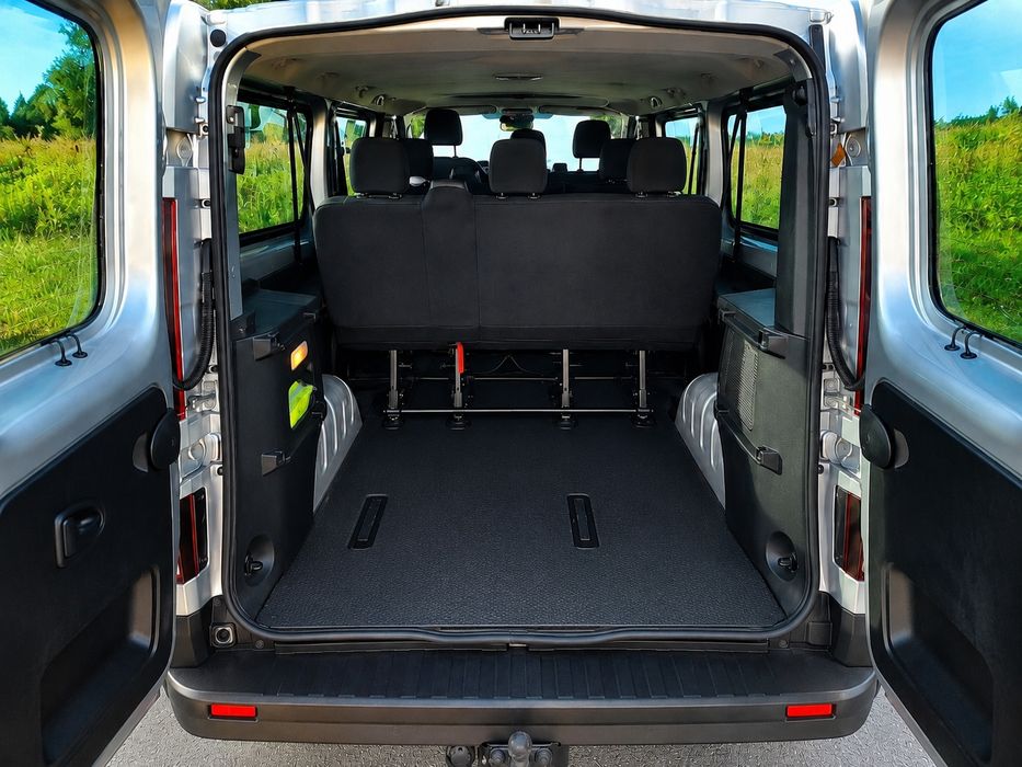 ***Wynajem BUS 9 osób Renault Trafic  2026 ! KRAKÓW LOTNISKO ***