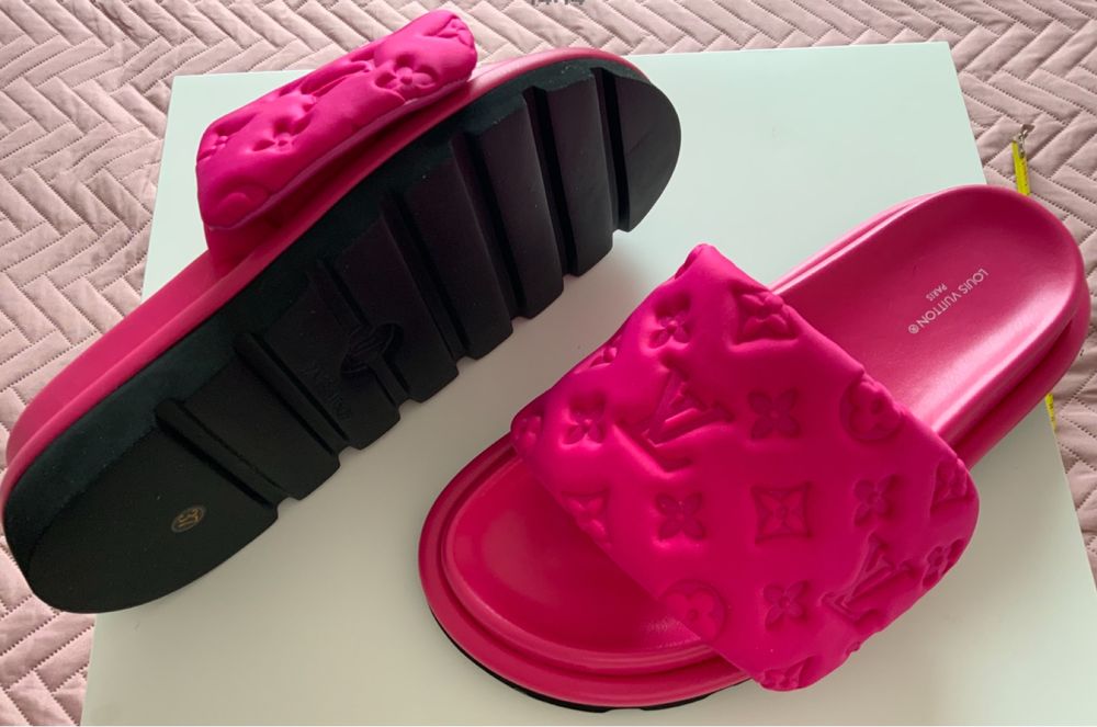 Klapki Louis Vuitton