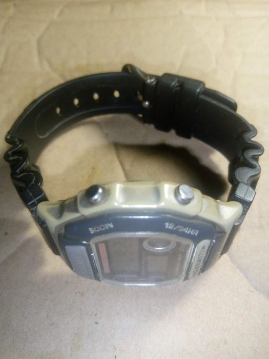 Годинник casio w88h