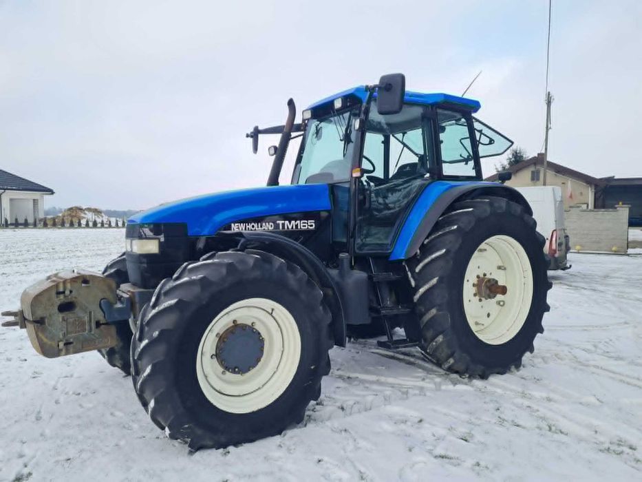 Ciągnik New Holland TM 165