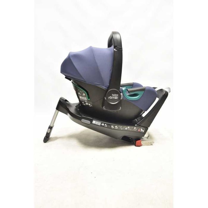 Britax Romer Baby Safe iSense i-Size 0-13kg z bazą Flex iSense