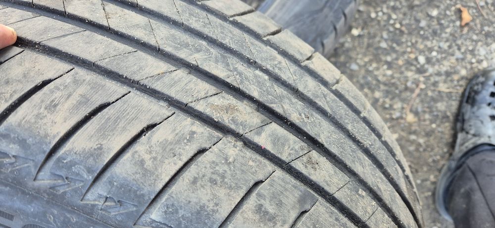 Opona 215/60 R17 bridgestone turanza 96h komplet