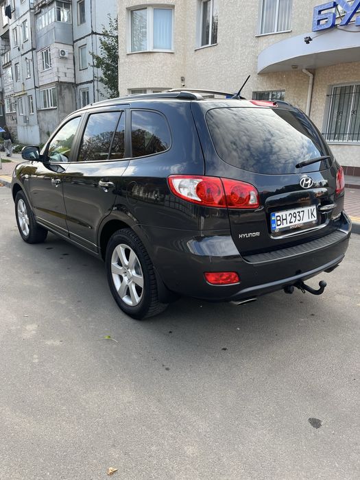 Продам Hyundai Santa Fe