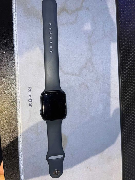 Smartwach APPLE Watch SE (2. generacji) GPS Koperta 44mm z aluminium