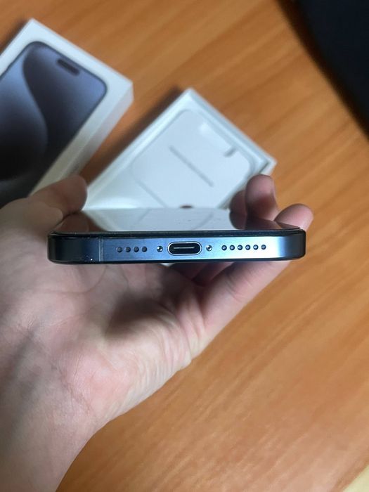 продам iPhone 15 pro max