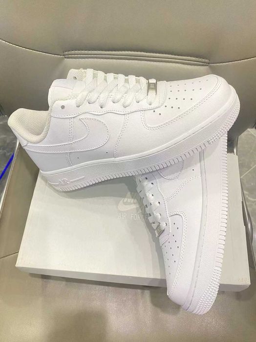 Promocja NIKE AIR FORCE 1 Biały AF1 R.45