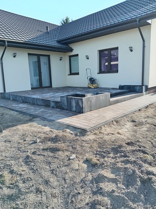 Brukarstwo układanie  kostki brukowej ,usługi minikoparką