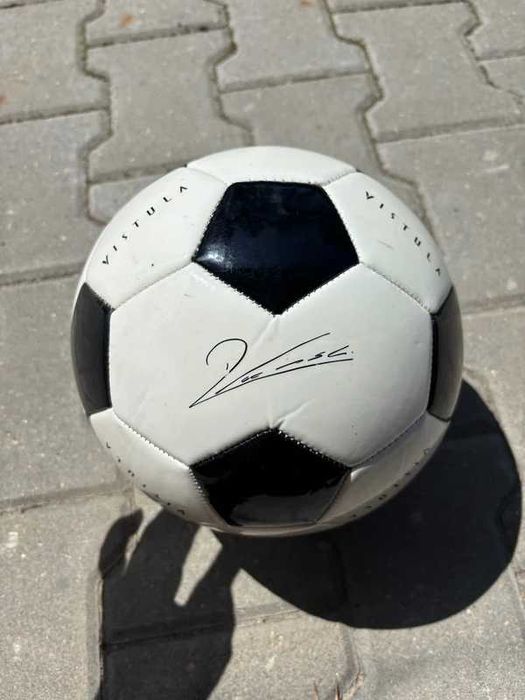 Piłka Robert Lewandowski piłka nożna