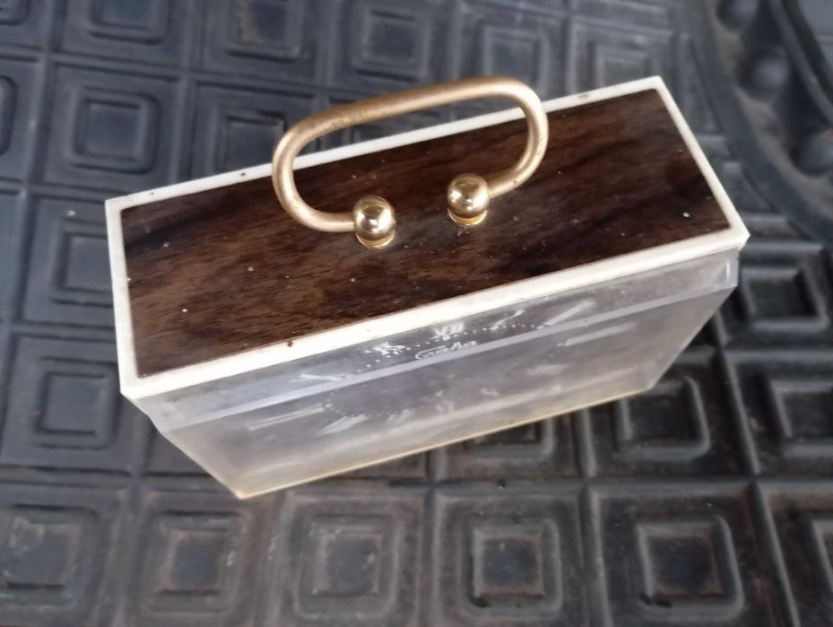 Часы настольные Слава