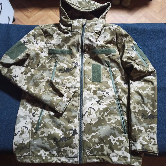 Продам демісезонний костюм на флісі Soft Shell (куртка + штани)