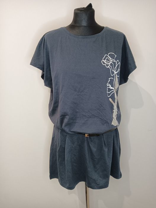 Nowa granatowa tunika damska rozmiar S/M zdobiona eleganckim kwiatem