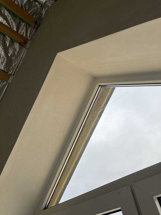 Машинна штукатурка, цементно-вапняна штукатурка, гіпсова штукатурка