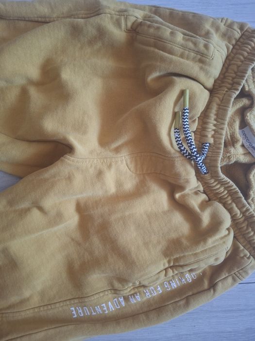 Dres chlopiecy na roz 152