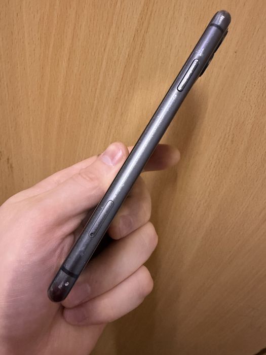 iPhone 11 64 АКБ 81%