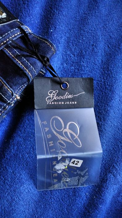 Jeansy marki GOODIES