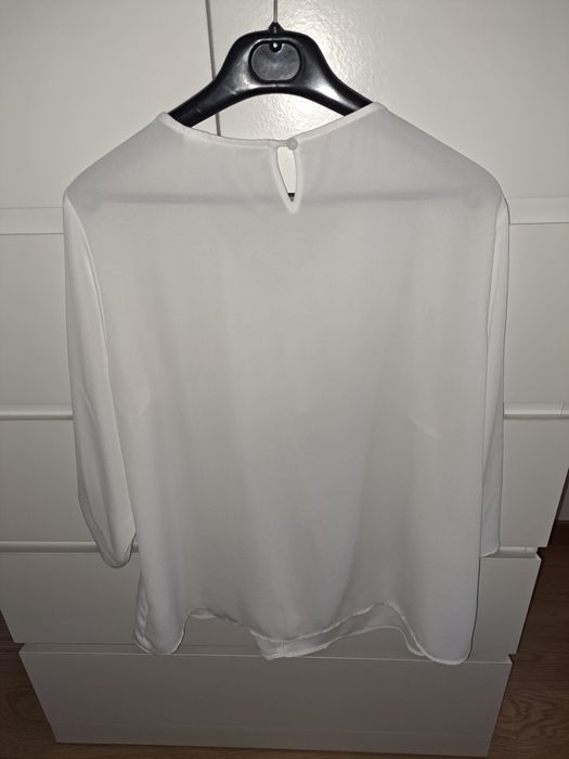 Blusa L branca co folho
