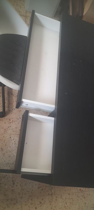 Secretária com Cadeira