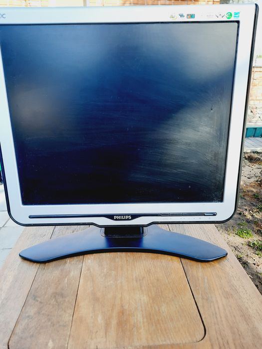 Монітор PHILIPS 19