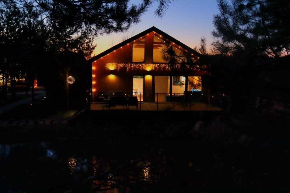 Оренда будинку подобово/ басейн / для святкувань та відпочинку/ Shoote