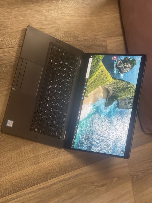 Сенсорний ноутбук Dell 5300 2in1 i7-8665U, 16 Гб, 256 Гб, 13" FHD IPS