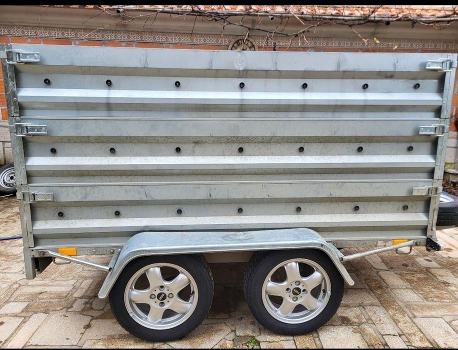 Atrelado Reboque de 2 eixos com 3 kits de laterais