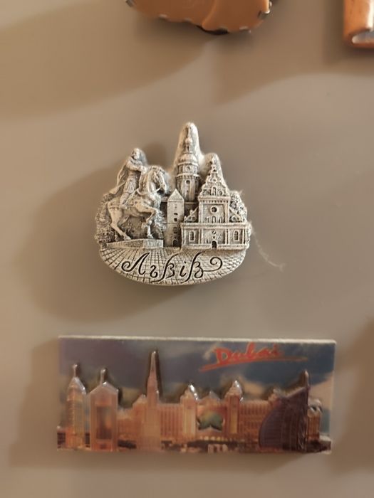 Магніти сувеніри  магніт  сувенір